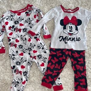 Minnie Mouse pajama set